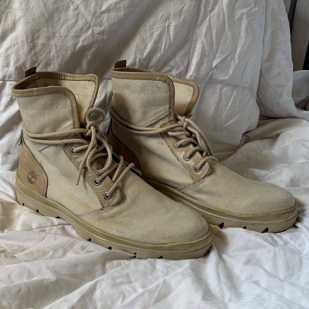 Timberland Men's Beige Canvas Boots